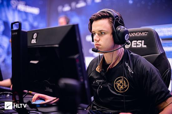 PUBG实验室推出全新竞速模式引发玩家热议